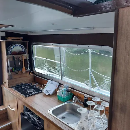 Boat Judy Proche Paris Maurecourt